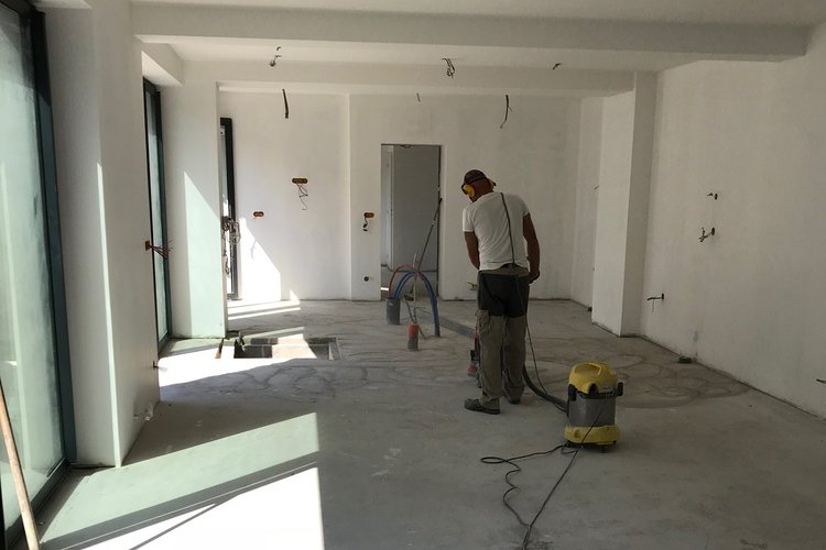  © GANFORNINA Bâtiment