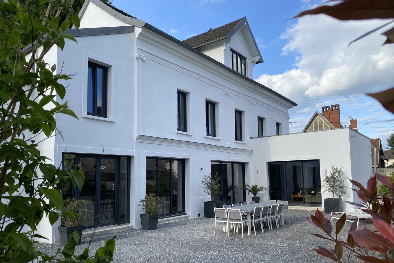  © GANFORNINA Bâtiment